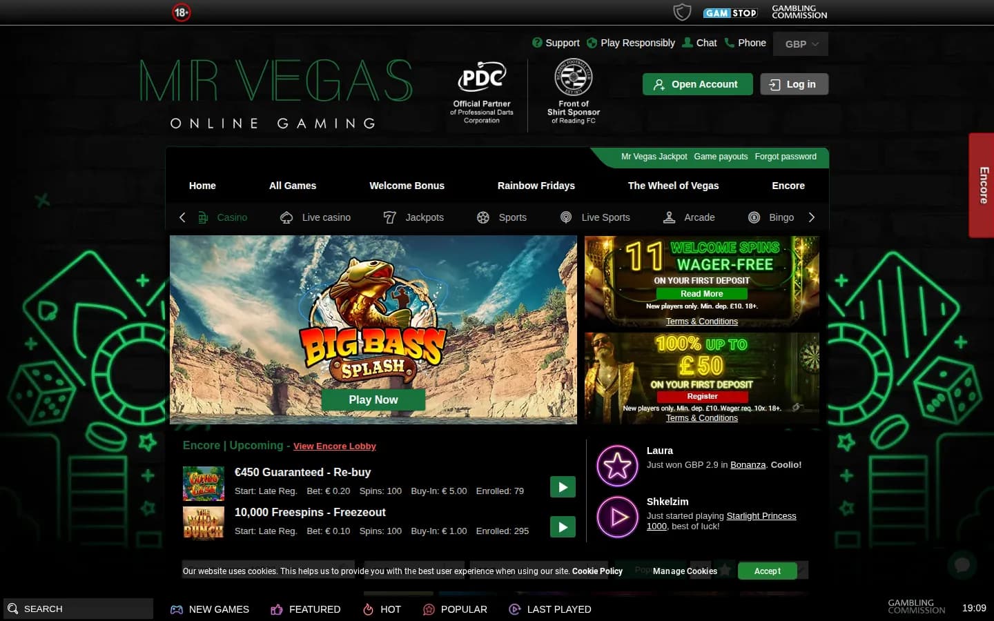 Mr Vegas' homepage: the main menu, a slot banner, two welcome offer banners and the Encore tournament lobby